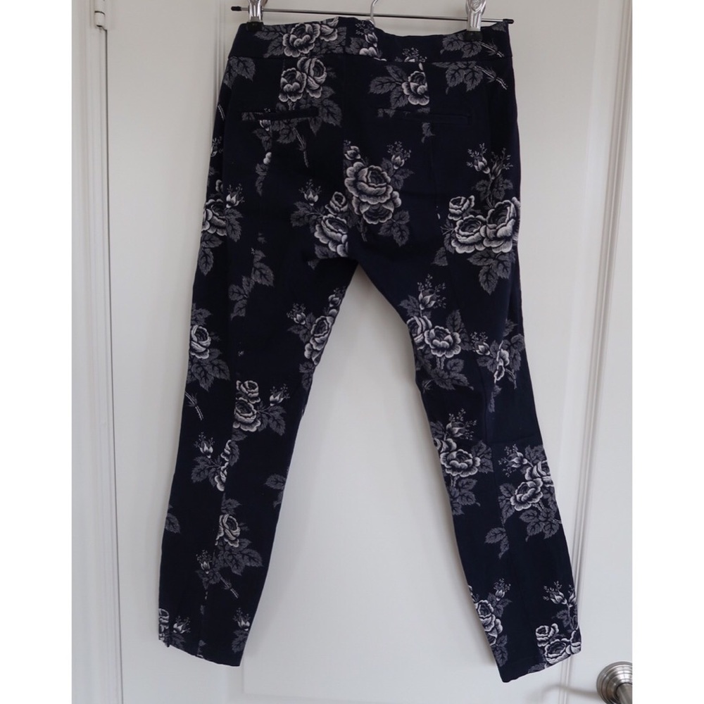 Gap blue floral pants
